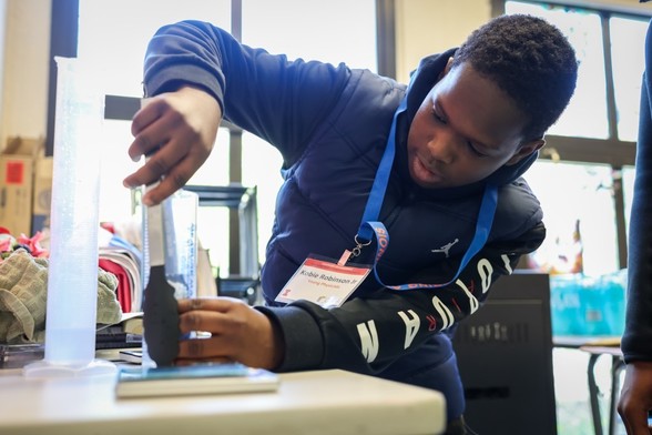 Students boost science and engineering skills on Saturdays