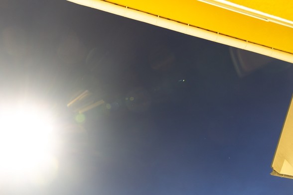 The same field of view of the first picture, now with the LED on. The picture is filled with glare, resulting on the disappearance of the stars.