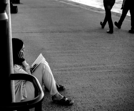 Shore reader, Saint-Malo 2025