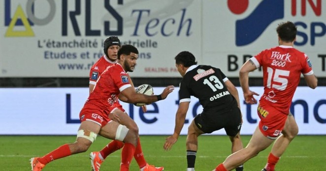 Pro D2. « On passe à côté de trop de détails » : bonus laissé à Brive, première place perdue et lourde défaite... Soirée noire pour le FCG