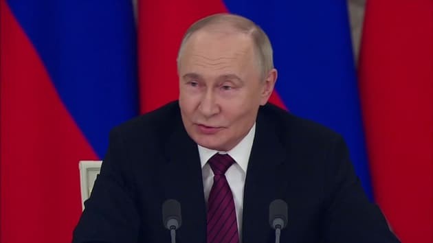 Vladimir Poutine propose des "négociations directes" avec Kiev à Istanbul