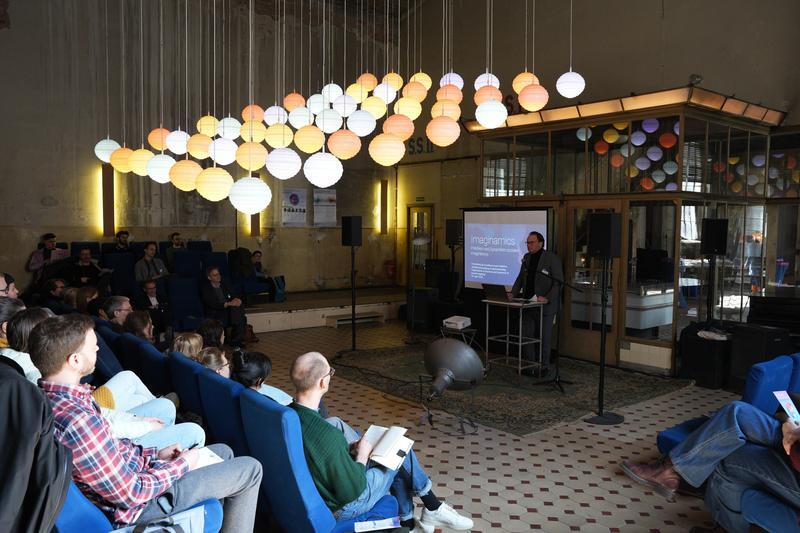 Jenas University President Prof. Dr Andreas Marx opens the student congress "Imagine! Utopias and dystopias as practices of social imagining", that is also the opening of the new Research Training Group at the University of Jena.